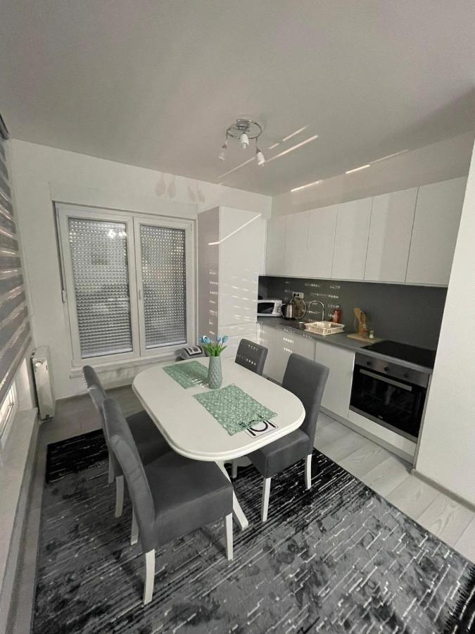 Oaza Apartments Sarajevo Bagian luar foto